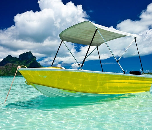 Bow Knuckles Boat